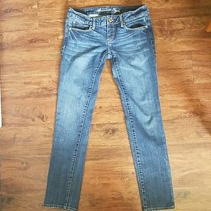 American Eagle stretch skinny jeans size 2